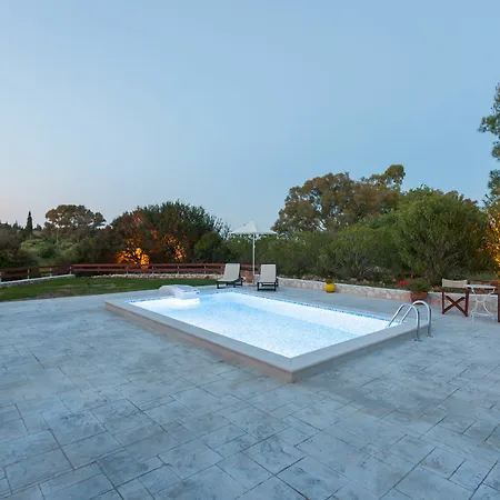 Holiday home Liuba *