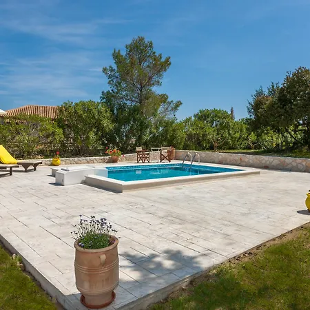 Liuba Holiday home