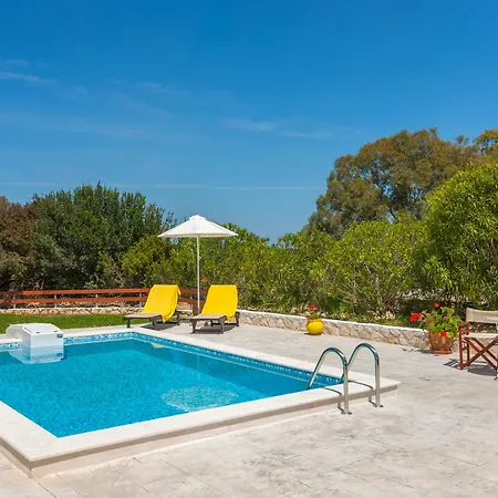 Holiday home Liuba *